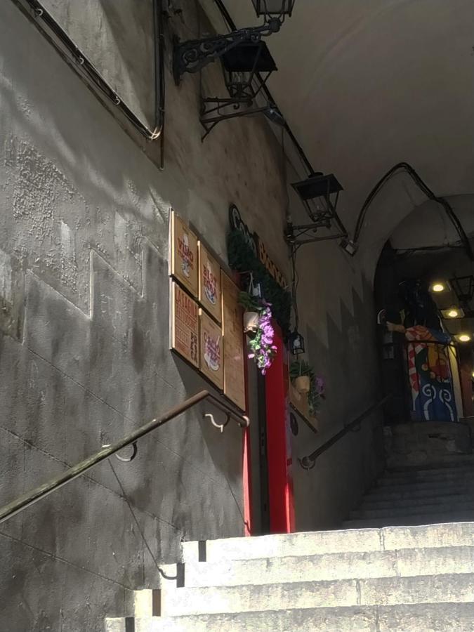 Nuevo Elegante Piso Vintage En Plena Plaza Mayor Madrid Exteriör bild