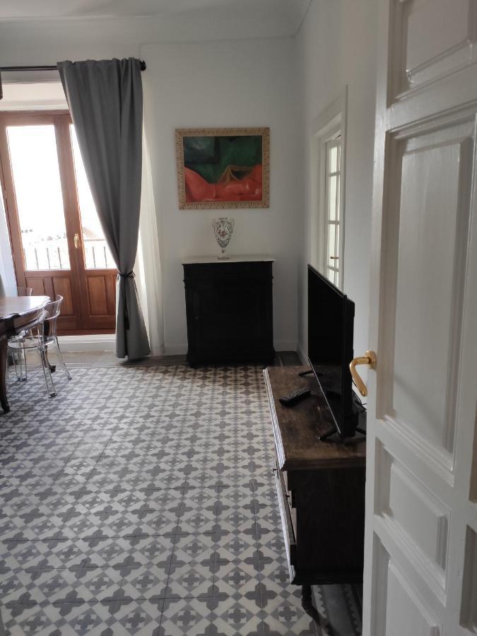 Nuevo Elegante Piso Vintage En Plena Plaza Mayor Madrid Exteriör bild