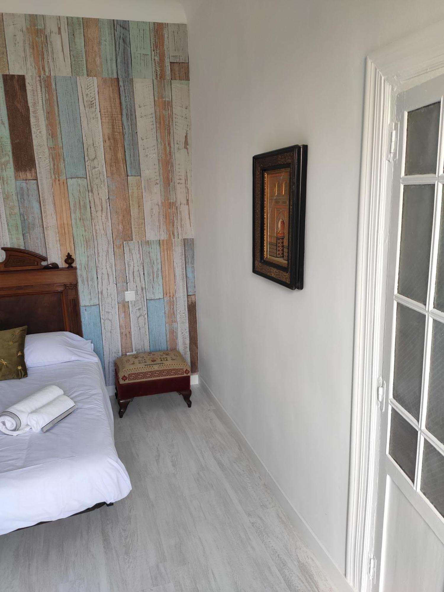 Nuevo Elegante Piso Vintage En Plena Plaza Mayor Madrid Exteriör bild